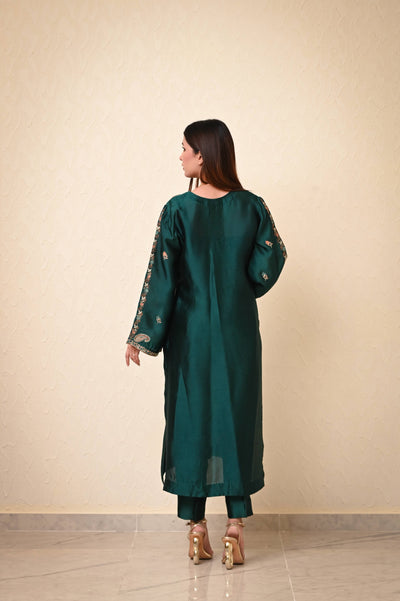 Beautiful Heavy Kashmiri Work 3-Piece Set in Shesha Silk with Pure Organza Dupatta