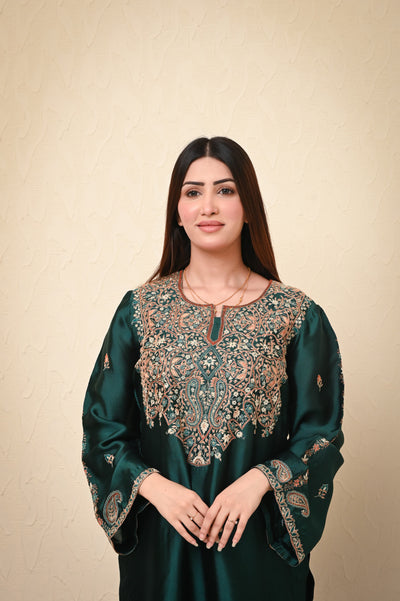 Beautiful Heavy Kashmiri Work 3-Piece Set in Shesha Silk with Pure Organza Dupatta