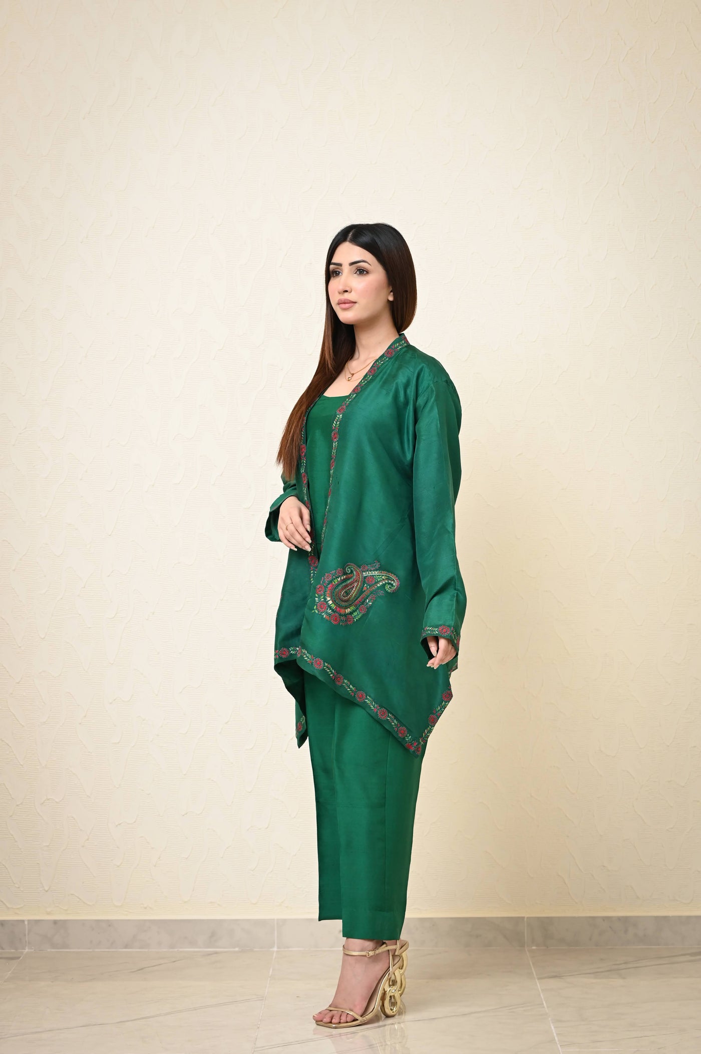 Pure Raw Silk 3-Piece Suit with Kashmiri Hand Embroidered Shrug
