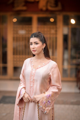 Light Peach Silk 3-Piece Suit – Floral Embroidery & Multicolor Dupatta