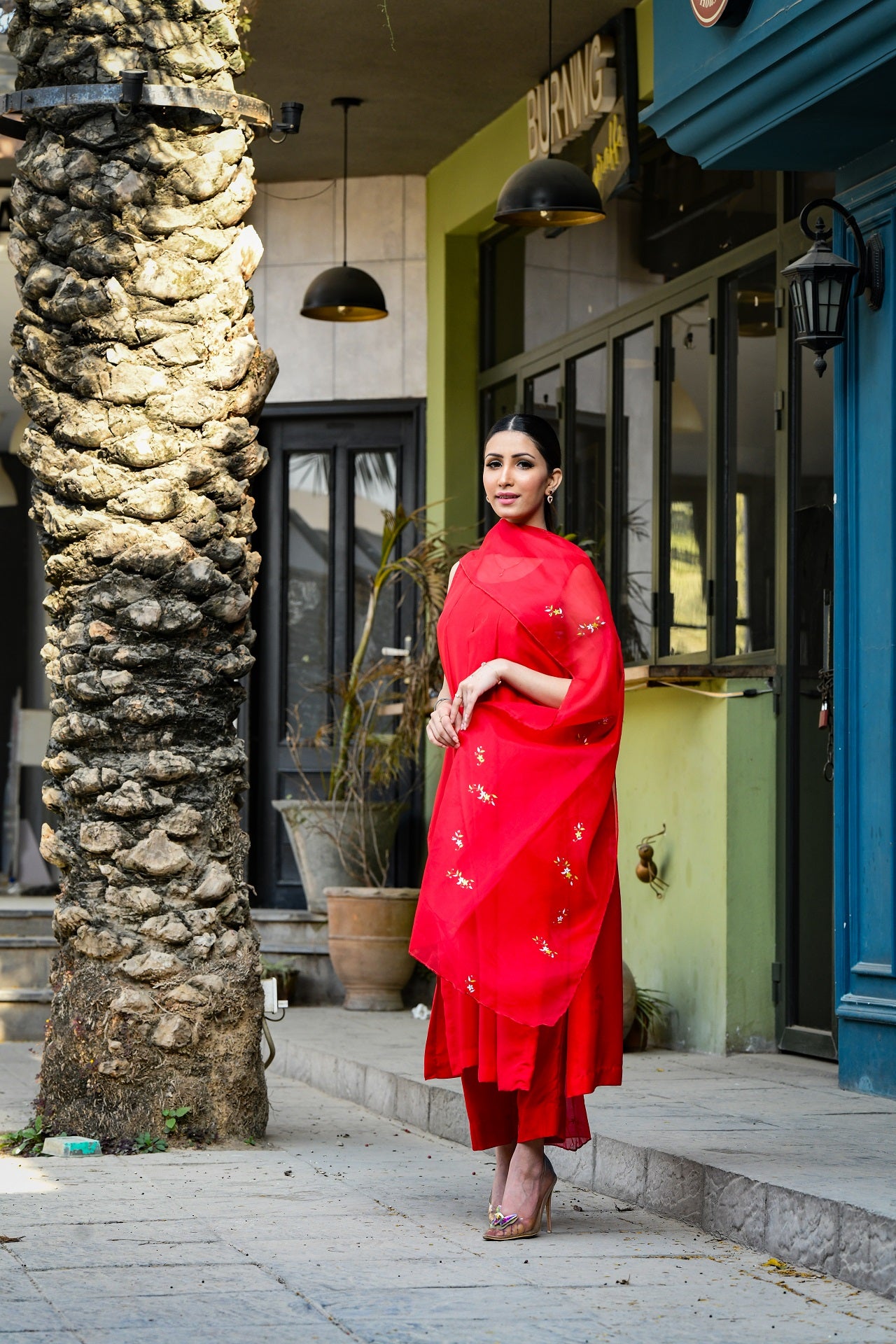 Elegant Pure Silk 3-Piece Evening Wear Suit – Silver Hand Work Detailing