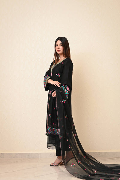 Black 3-Piece Kashmiri Aari Work Silk Ensemble with Organza Dupatta